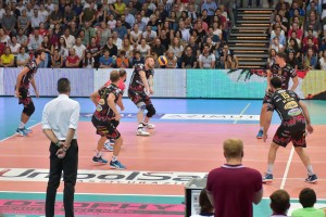 ????????????????????????????????????????????????????????????????????????????????????????????????????????????????????????????